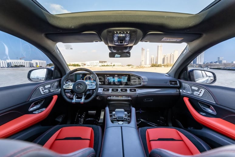 MERCEDES GLE 53 COUPE (Bianca), 2023 in affitto a Dubai
