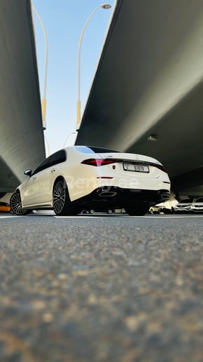 إيجار مرسيدس S500 New Shape (أبيض), 2021 في الشارقة