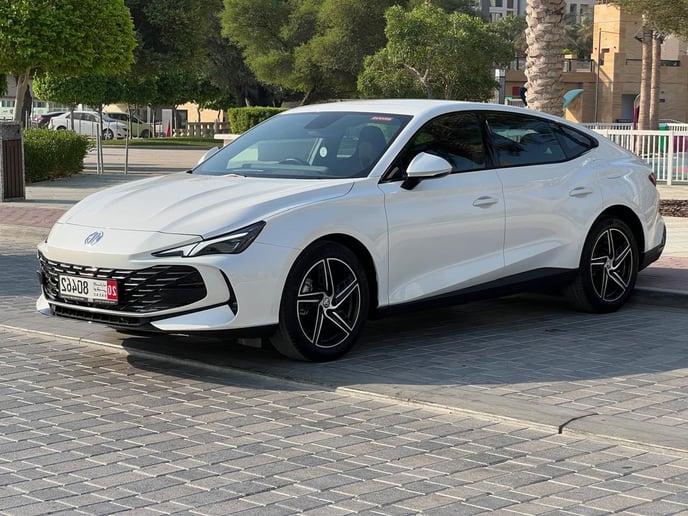 MG 7 (White), 2025 for rent in Abu Dhabi