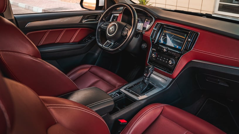 MG RX5 (Blanco), 2022 para alquiler en Abu Dhabi