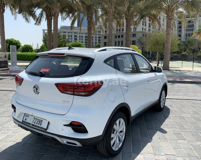 MG ZS (Blanco), 2022 para alquiler en Sharjah