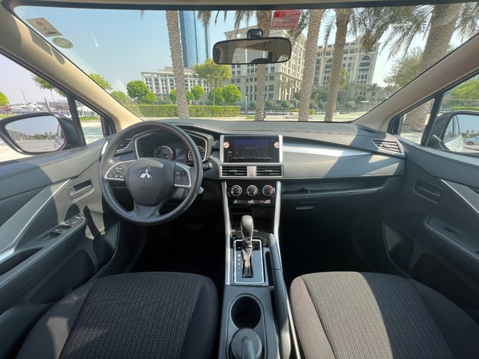 Mitsubishi Xpander (Wit), 2025 te huur in Sharjah