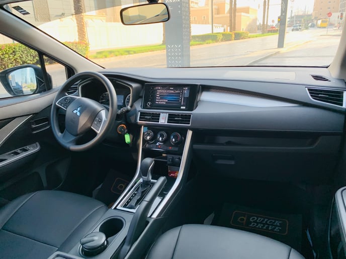 Mitsubishi Xpander (Wei&szlig;), 2025  zur Miete in Dubai
