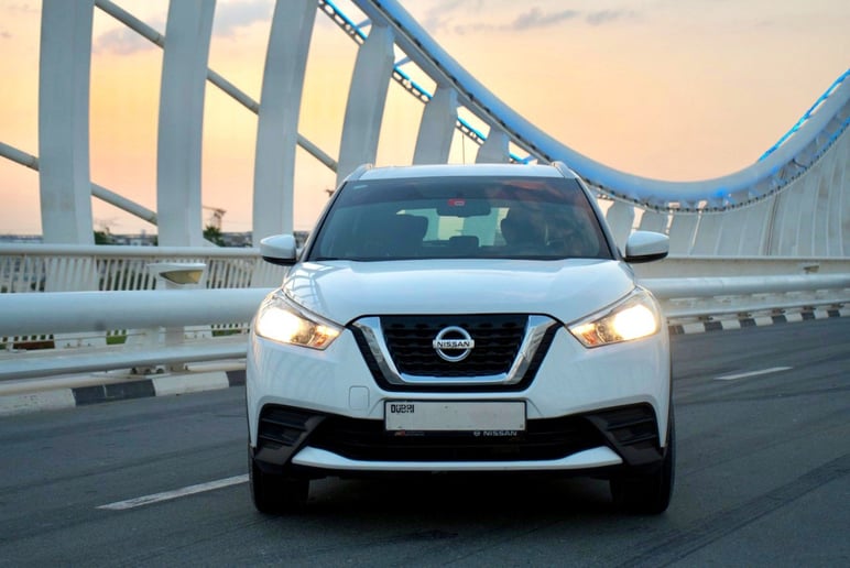 Nissan Kicks (Blanco), 2022 para alquiler en Dubai 0