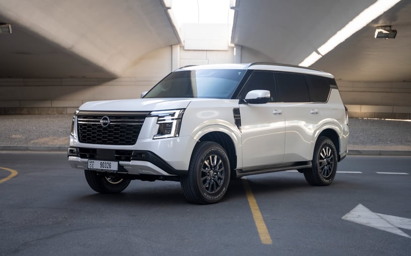 Nissan Patrol SE (أبيض), 2025 - عروض التأجير في الشارقة