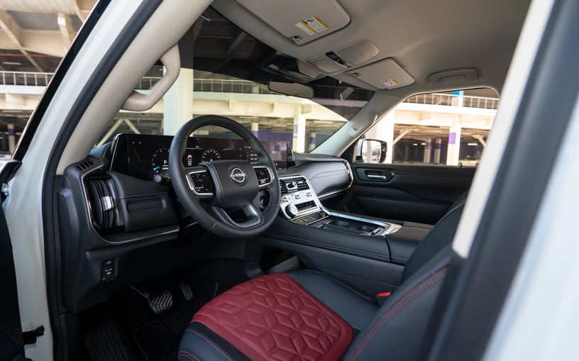 Nissan Patrol Platinum V6 (Bianca), 2026 in affitto a Abu Dhabi