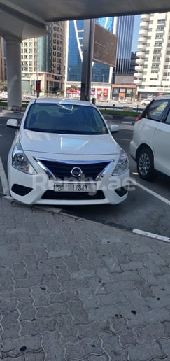 Dubai'de kiralık Nissan Sunny (Beyaz), 2019