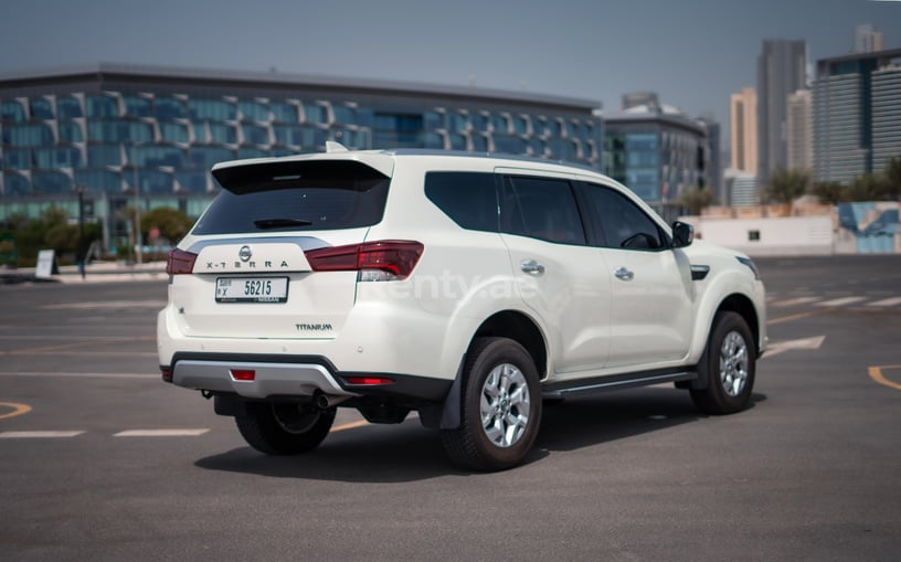 Nissan Xterra (White), 2022 for rent in Abu Dhabi