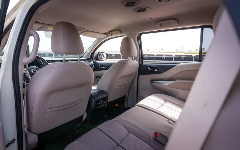 Nissan Xterra (White), 2022 for rent in Abu Dhabi