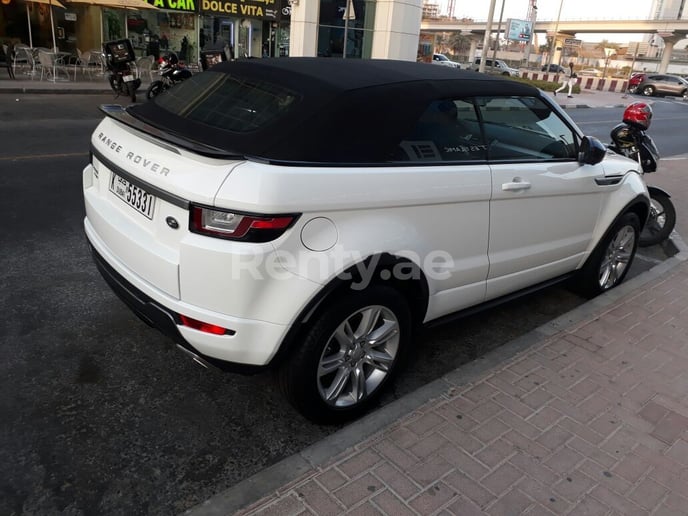 Dubai'de kiralık Range Rover Evoque (Beyaz), 2018