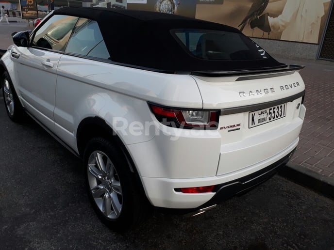Dubai'de kiralık Range Rover Evoque (Beyaz), 2018