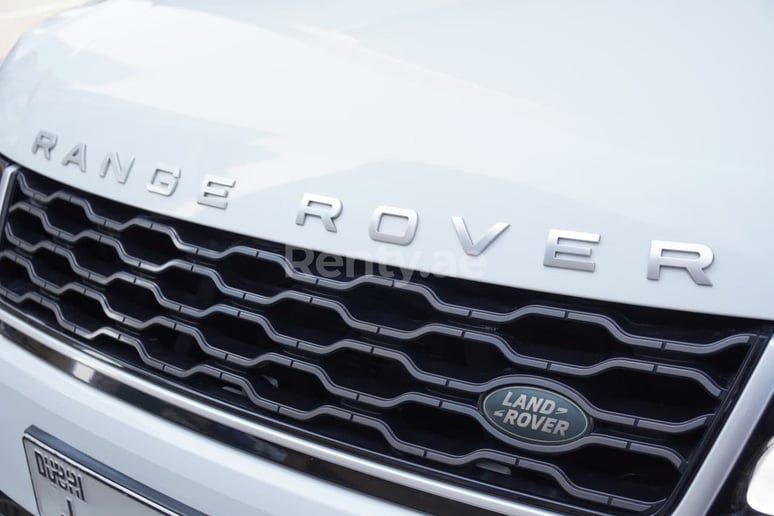 Range Rover Sport (Blanc), 2019 &agrave; louer &agrave; Duba&iuml;