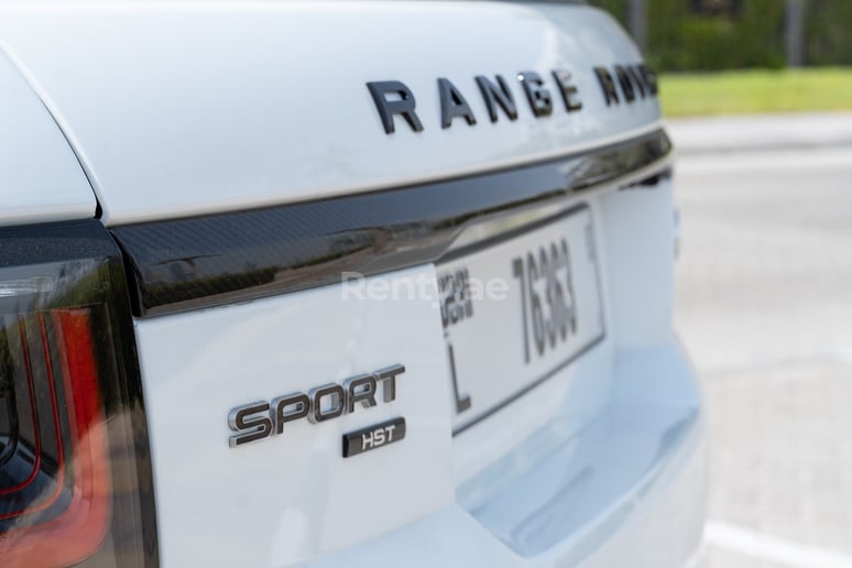 Range Rover Sport (Blanc), 2020 &agrave; louer &agrave; Duba&iuml;