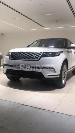 Range Rover Velar (Blanc), 2019 &agrave; louer &agrave; Duba&iuml;