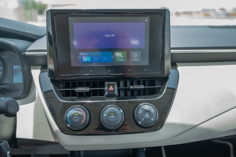 Toyota Corolla (Bianca), 2024 in affitto a Ras Al Khaimah