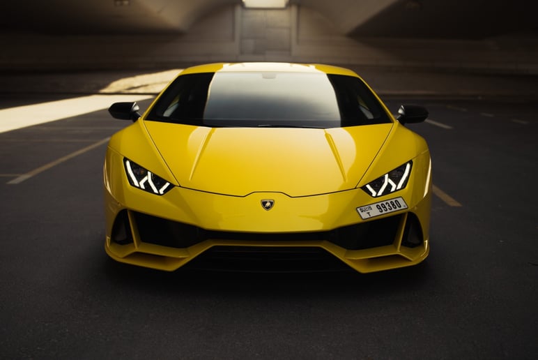 Lamborghini Evo coupe (Yellow), 2020 - leasing offers in Abu Dhabi