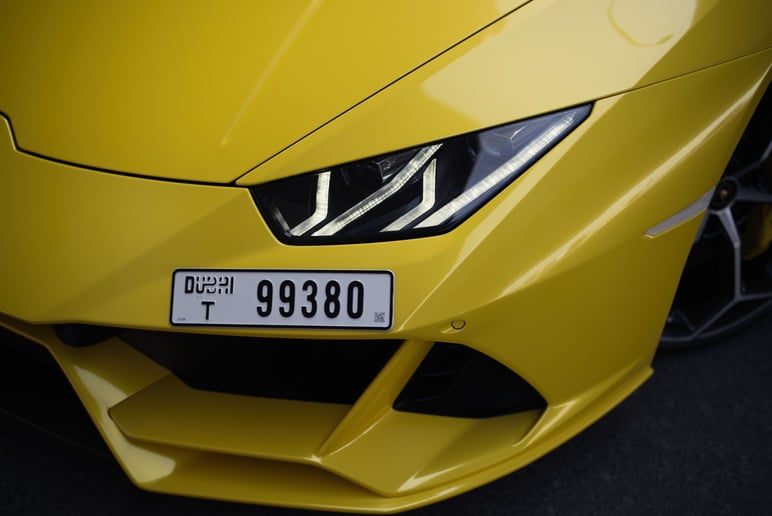 Lamborghini Evo coupe (Yellow), 2020 - leasing offers in Abu Dhabi