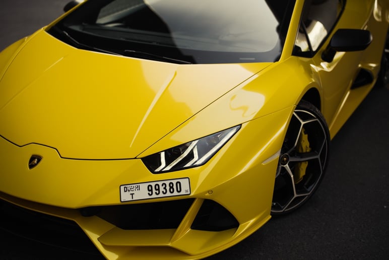 Lamborghini Evo coupe (Yellow), 2020 - leasing offers in Abu Dhabi