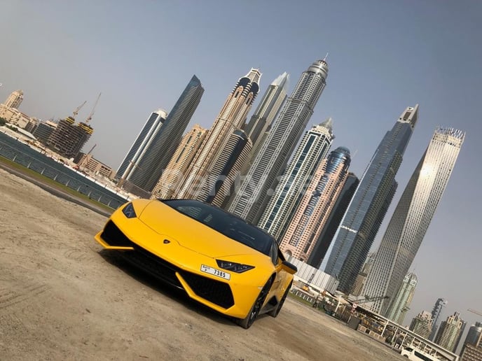 إيجار لامبورغيني هوراكان (الأصفر), 2018 في دبي