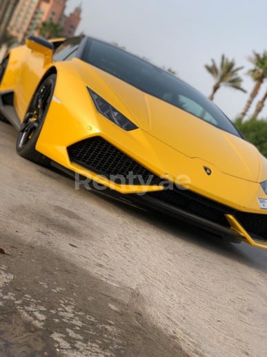 إيجار لامبورغيني هوراكان (الأصفر), 2018 في دبي