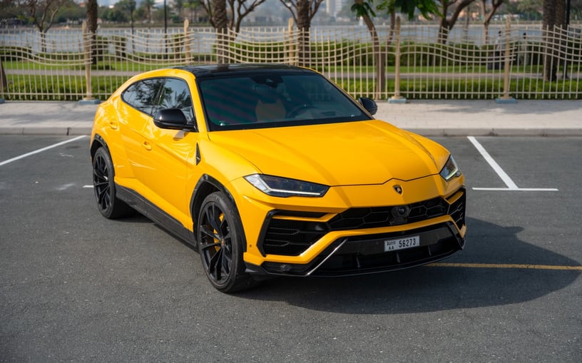Lamborghini Urus (Giallo), 2023 noleggio orario a Dubai