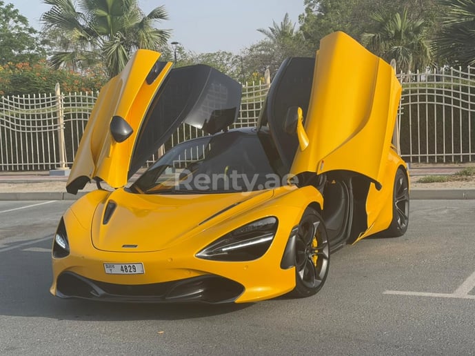 McLaren 720 S (Jaune), 2021 &agrave; louer &agrave; Duba&iuml;