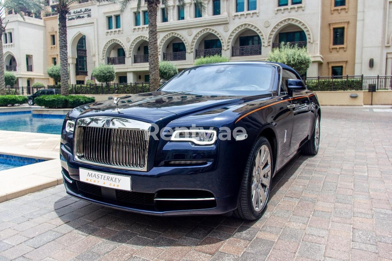 إيجار Blue Rolls Royce Dawn Cabrio (أزرق غامق), 2019 في دبي