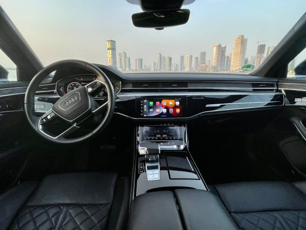 Аренда Черный Audi A8 L60 TFSI, 2020 в Дубае 4
