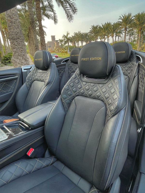 أسود Bentley GTC 1st Edition, 2020 للإيجار في دبي 6
