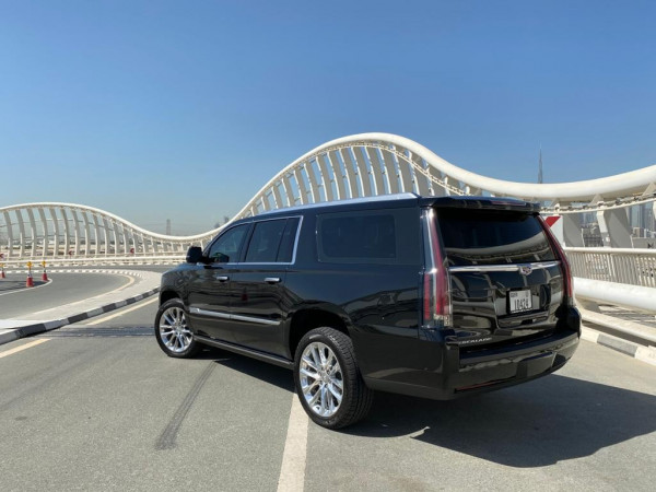 Аренда Черный Cadillac Escalade XL, 2020 в Дубае 0