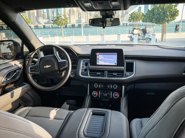 Аренда Черный Chevrolet Tahoe, 2022 в Дубае 2