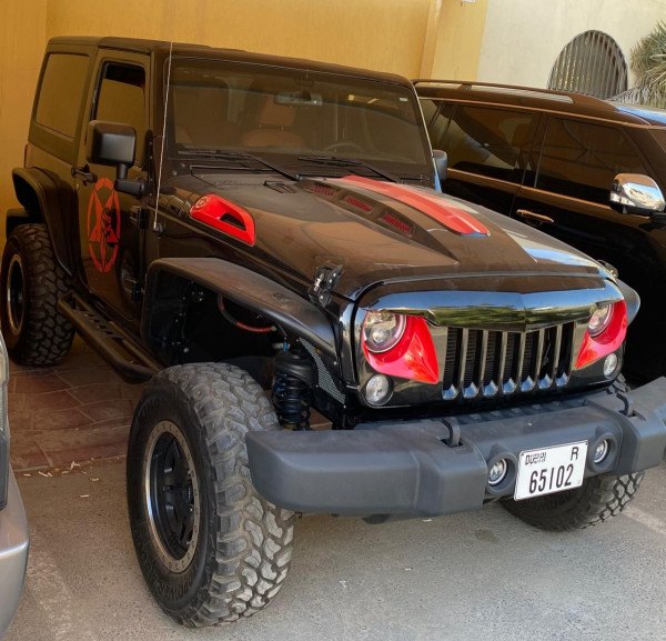أسود Jeep Wrangler, 2018 للإيجار في دبي 3