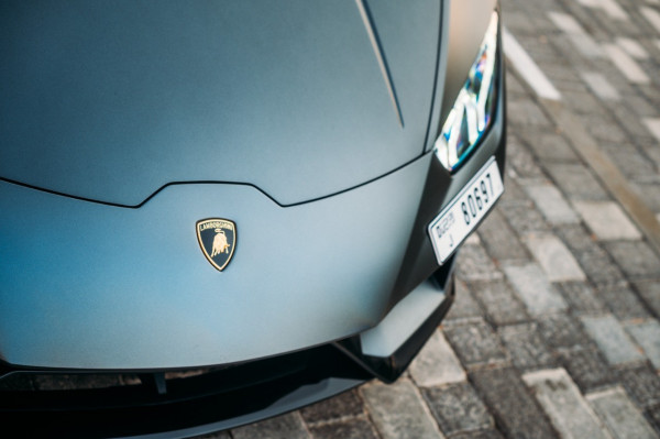Black Lamborghini Evo, 2020 for rent in Dubai 5