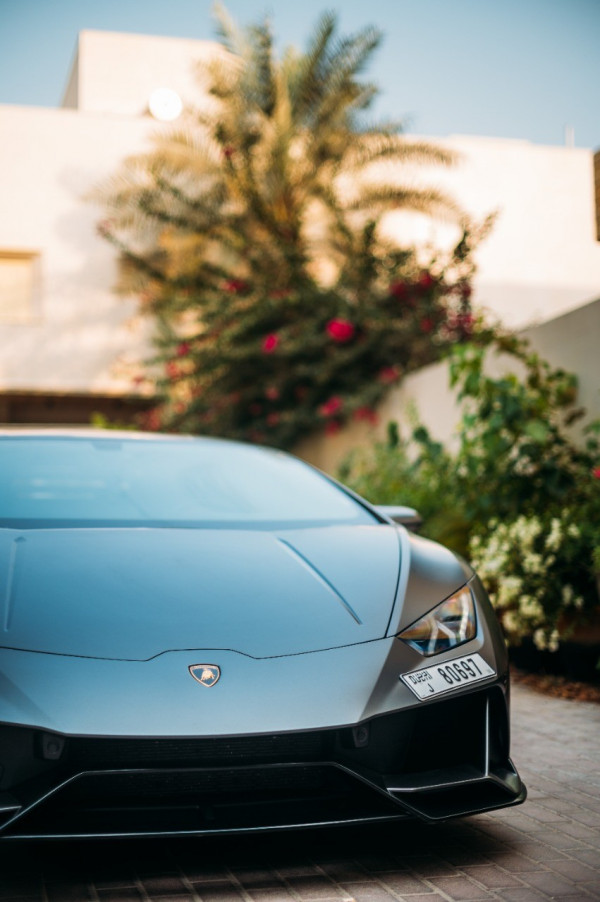 Black Lamborghini Evo, 2020 for rent in Dubai 8