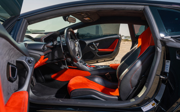 Black Lamborghini Huracan, 2016 for rent in Dubai 6