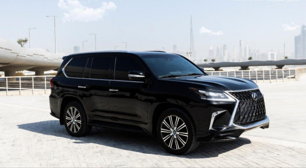 أسود Lexus LX 570S, 2020 للإيجار في دبي 3