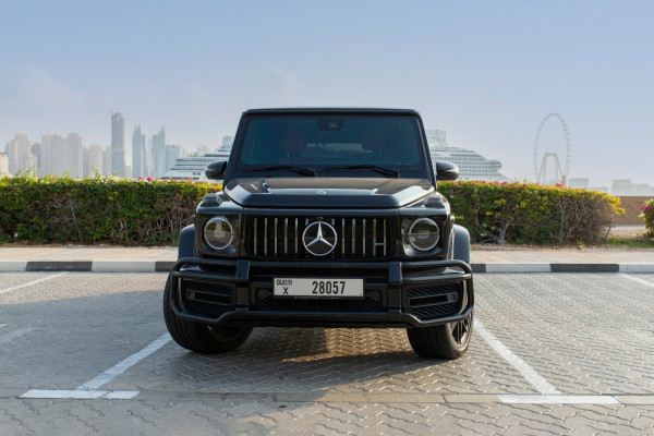 أسود Mercedes G63 Black Edition, 2019 للإيجار في دبي 2