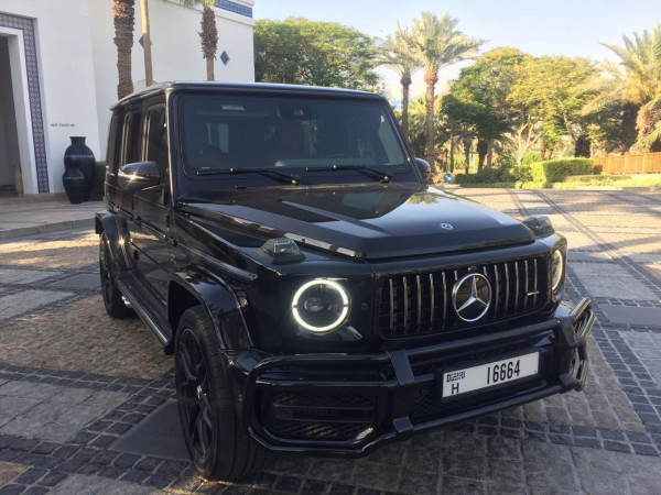 黑色 Mercedes G 63 Night Package, 2020 迪拜汽车租凭 0