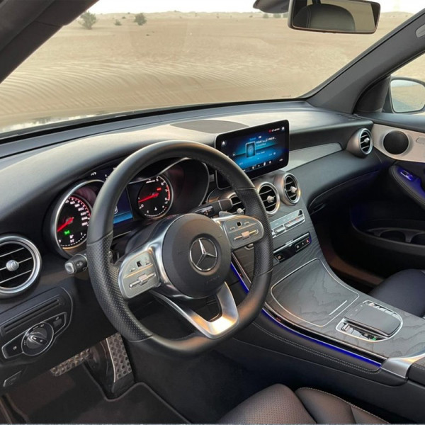 Аренда Серый Mercedes GLC, 2020 в Дубае 1