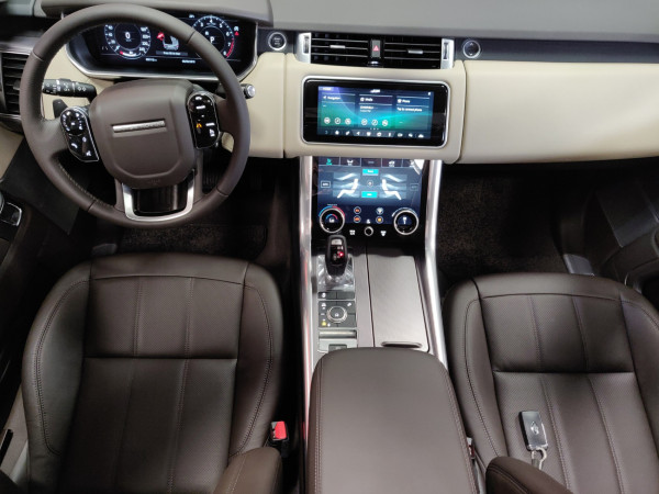 أبيض Range Rover Sport HSE, 2019 للإيجار في دبي 2