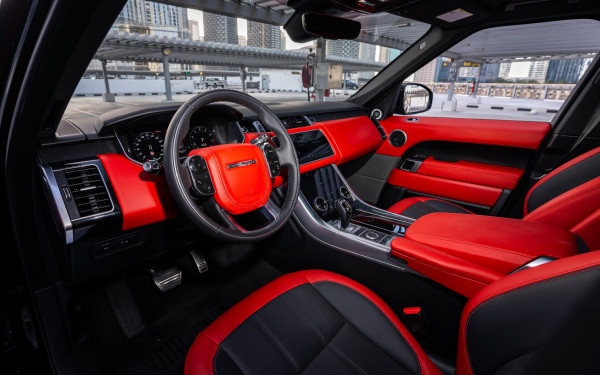 Black Range Rover Sport, 2020 for rent in Dubai 3