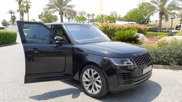 Black Range Rover Vogue, 2019 for rent in Dubai 0