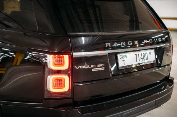 Black Range Rover Vogue, 2019 for rent in Dubai 0
