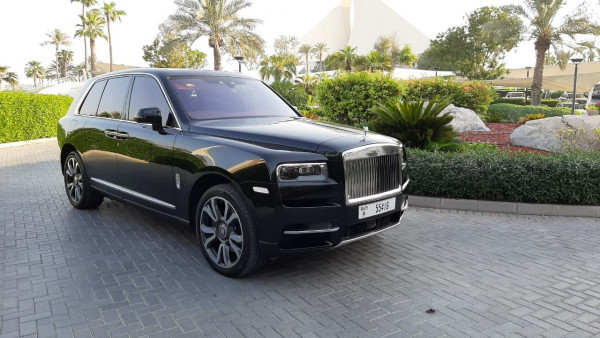 Black Rolls Royce Cullinan, 2020 for rent in Dubai 0