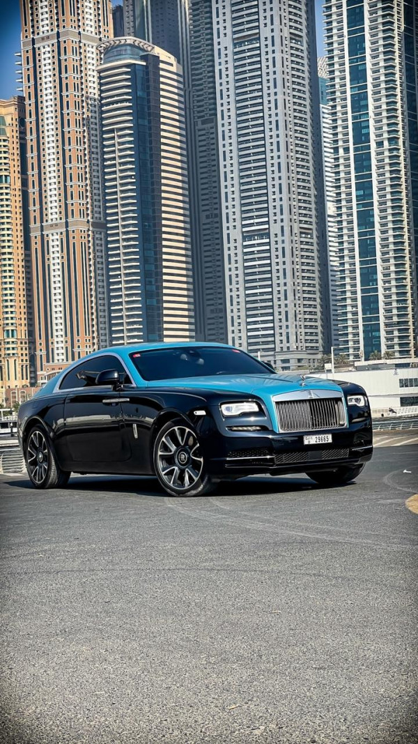 Black Rolls Royce Wraith, 2019 for rent in Dubai 4