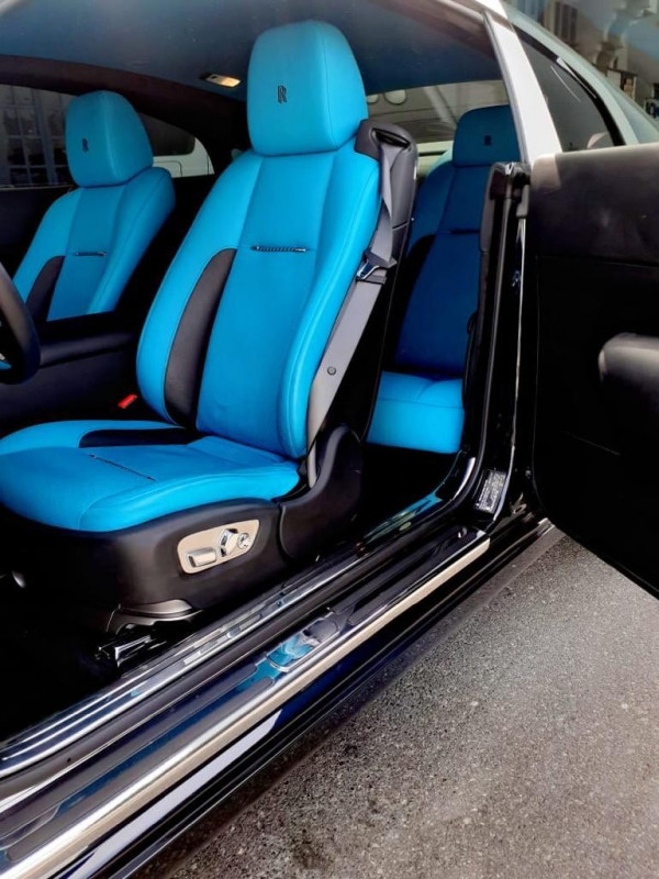 Black Rolls Royce Wraith, 2019 for rent in Dubai 5
