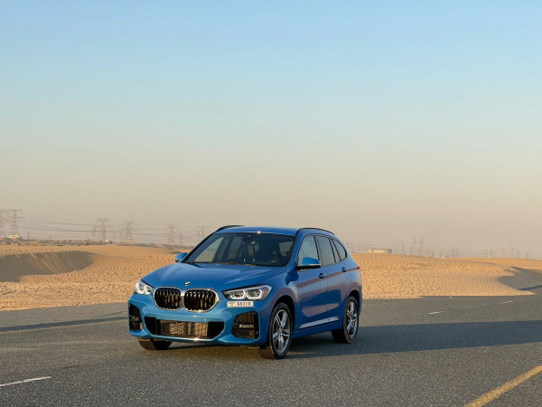 Bleue BMW X1 M, 2020 à louer à Dubaï 0