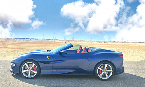 أزرق Ferrari Portofino Rosso, 2020 للإيجار في دبي 6