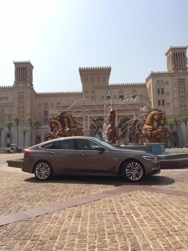 بنى BMW 640 GT, 2019 للإيجار في دبي 1
