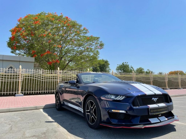 أزرق غامق Ford Mustang, 2018 للإيجار في دبي 0